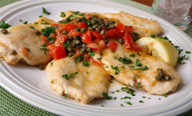 بيكاتا الدجاج بشرائح الليمون 