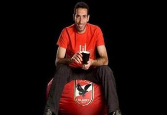 أبو تريكة في البرازيل لإجراء "تحليل DNA "