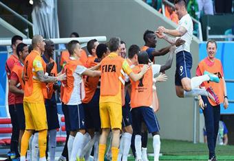 ديشامب يشيد بخماسية فرنسا في مرمى سويسرا