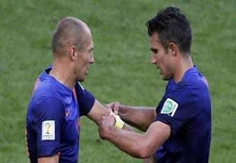 روبين يطالب زملاءه بالقتال أمام المكسيك