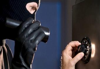 سرقة مقر حزب الصرح المصري الحر بالجيزة.. وأمين الحزب: الحرامي أكل مكرونة وشرب شاي"