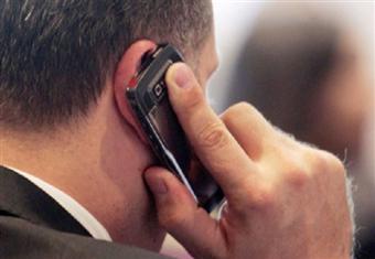 رومانيان يحاولان كسر الرقم القياسي لأطول مكالمة تليفونية