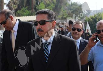 بالصور.. ''عِناق و سجود'' لحظة تنفيذ العفو الرئاسي