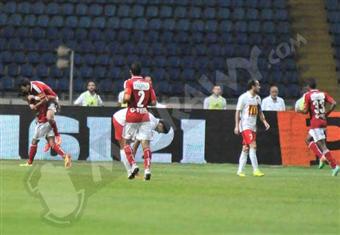 الأهلي يسحق بتروجيت برباعية وينافس سموحة بمباراة تحديد البطل