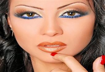 دوللي شاهين: أنا بعرف أعمل حاجات كتير تانية مش الإثارة والإغراء بس