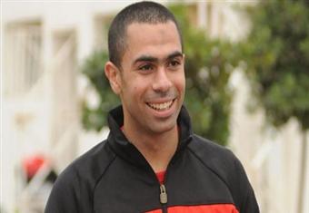 فتحي يقترب من ''أم صلال'' القطري.. والأهلي يجدد تمسكه باللاعب