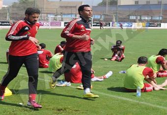 صور مران الأهلي الثلاثاء استعدادا لمواجهة النجم التونسي 