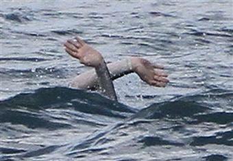 مصرع شاب غرقا في ترعة بأبو النمرس.. التحريات: جرفه التيار