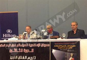 نور الشريف: عبدالناصر كان يعرف أهمية الفن لمصر حتى وقت النكسة