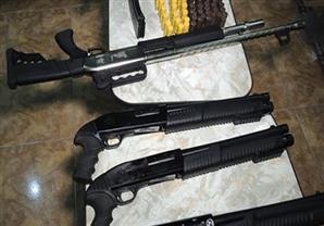 ضبط 3 قطع سلاح وذخيرة بمنزل شاب في الطالبية