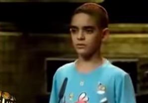 طفل إسرائيلى يغنى لكوكب الشرق إنت عمرى .. والإبراشى أم كلثوم تتألم فى قبرها