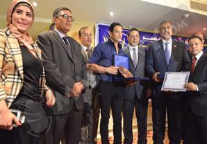 بالصور.. تدشين حملة "شباب تحيا مصر" بحضور نجوم الفن والسياسة 