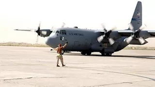 استعدادا لزيارة ترامب.. طائرات عسكرية أمريكية في طريقها إلى إسرائيل