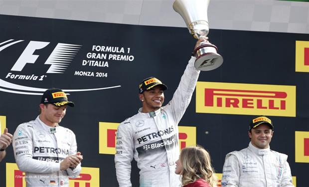 هاميلتون يتفوق على روزبيرج ويتوج بجائزة ايطاليا الكبرى