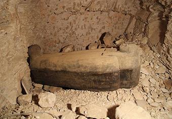 الغموض يخيم على الشخصية التي ترقد في مقبرة أثرية باليونان