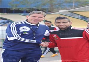 مؤمن زكريا يتحدث عن منافسة اللعب أساسيا في الأهلي