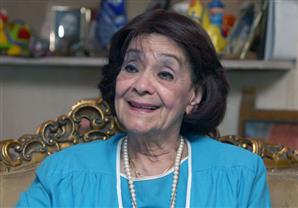 أبلة فضيلة : أسعد لحظة في حياتي عندما صافحت عبدالناصر