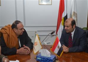 وزير التموين يؤكد للفلاحين: شراء قصب السكر بسعر 400 جنيه للطن