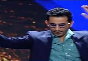 بالفيديو- أحمد حلمي يشارك المتسابقين الرقص على مسرح  آراب جوت تالنت 