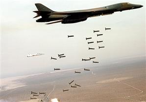 ستولتنبرج: القنابل العنقودية الأمريكية لأوكرانيا ستكون من أجل الدفاع