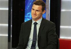 "القرموطي" يستعين بأغنية سعاد حسني للرد على السفير البريطاني