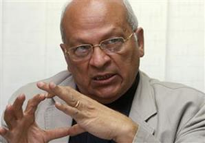 صحف السعودية تبرز نبأ وفاة الروائي المصري جمال الغيطاني