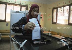 مرشحي مجلس النواب ببولاق  يستعينون بكبار  السن لتوجيه الناخبين