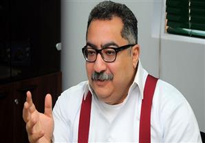 تعليق إبراهيم عيسى على موقف الرقابة من فيلم "مورجان فريمان" 