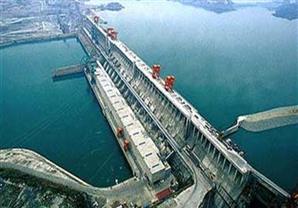 المجلس الاستشاري للسد العالي يوصي بإنشاء كوبري خلف خزان أسوان 