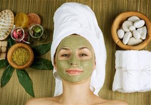 أخطاء قاتلة ومفاهيم مغلوطة حول العناية بالبشرة