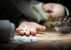 "السم في الكشري".. عاملة تقتل زميلتها بسبب شاب ببني سويف