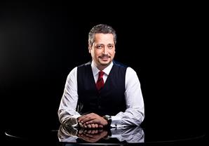 بالفيديو- تامر أمين ساخرًا: "الانتخابات دون ناخبين.. زي رمضان بدون فوازير"