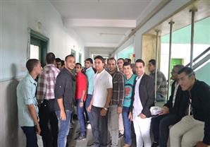 بالصور - بدء اختبارات المتقدمين للتدريب علي الخدمات البترولية بالقوى العاملة