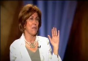 مشادة كلامية بين فريدة الشوباشي وشاهندة الورداني على الهواء بسبب النقاب 