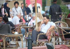 بالصور- استمرار التوافد الجماهيري على مهرجان القاهرة السينمائي الدولي 