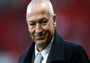 فيريرا يصل إلى الدوحة لتدريب السد القطري