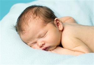 للأمهات ... 8 نصائح مهمة للعناية بشعر رضيعك 