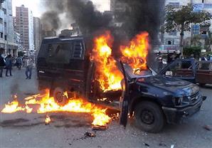 تأجيل محاكمة 10متهمين بحرق سيارتي شرطة البساتين لـ13 أبريل