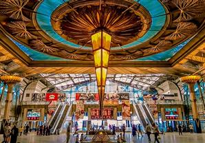 تعيين 300 موظفًا بالسكة الحديد.. والعجز يحول صاحب "مؤهل عالي" لصراف تذاكر