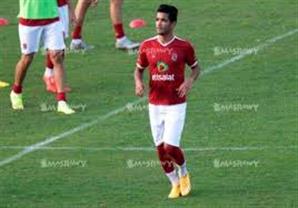 صالح جمعة في معسكر الأهلي رغم الإصابة