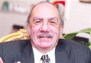 المخرج حسني صالح يطالب الرئيس السيسي بالتدخل لعلاج محفوظ عبد الرحمن