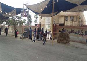 بالصور- إقبال ضعيف في الساعة الأولي لفتح صناديق الاقتراع ببورسعيد