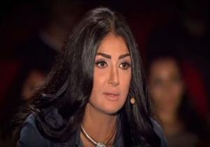 غادة عبد الرزاق تهاجم مذيع "ارب كاستينج" على الهواء