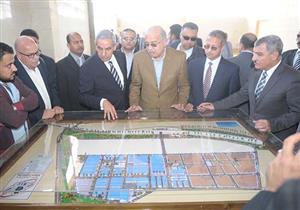 بالصور .. رئيس الوزراء يتفقد مدينة الجلود بـ"الروبيكي" لنقل مدابغ مصر القديمة