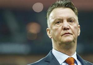 فان جال: لن أرحل عن مانشستر يونايتد