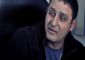 بعد نشر خبر وفاته.. أشرف طلبة يطالب الصحفيين بتحري الدقة