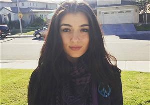 مَن هي الفتاة المغربية التي دفعت مؤسس فيسبوك لعمل "لايك" على منشورها؟ (نص)