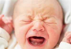 هل بكاء الطفل كثيراً أمر طبيعى؟