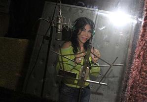 بالصور- غادة إبراهيم تنتهي من تسجيل أغنية فيلم "شارع محمد علي"