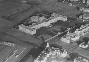 صورة من الجو.. فندق هيليوبوليس بالاس "قصر الرئاسة" حاليًا 1930